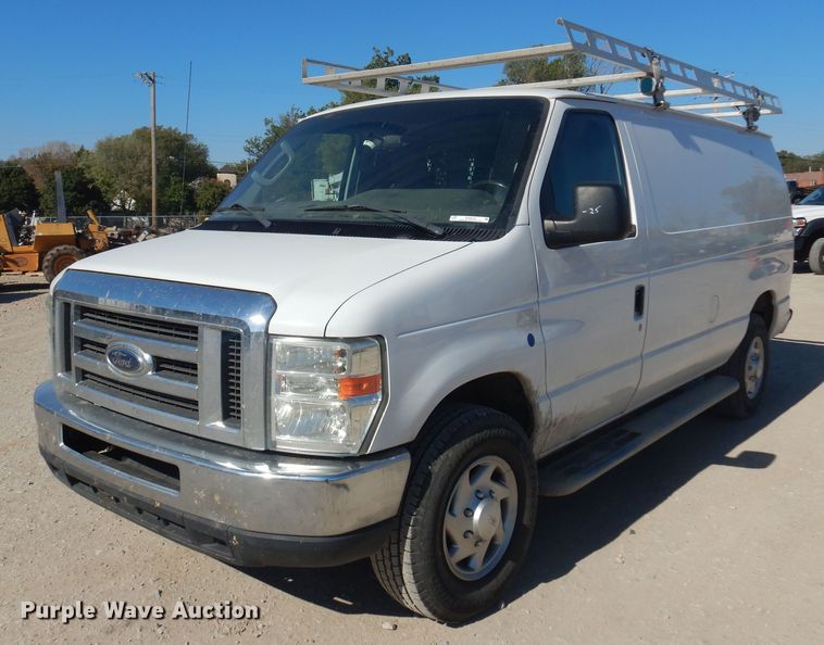 image for item KD9216 2013 Ford E250  van