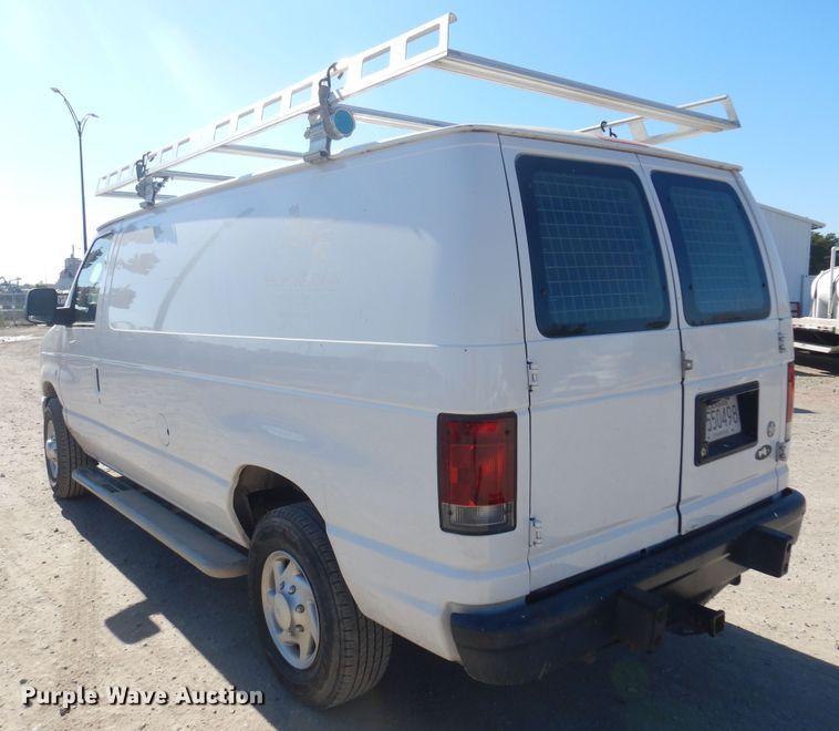 image for item KD9216 2013 Ford E250  van
