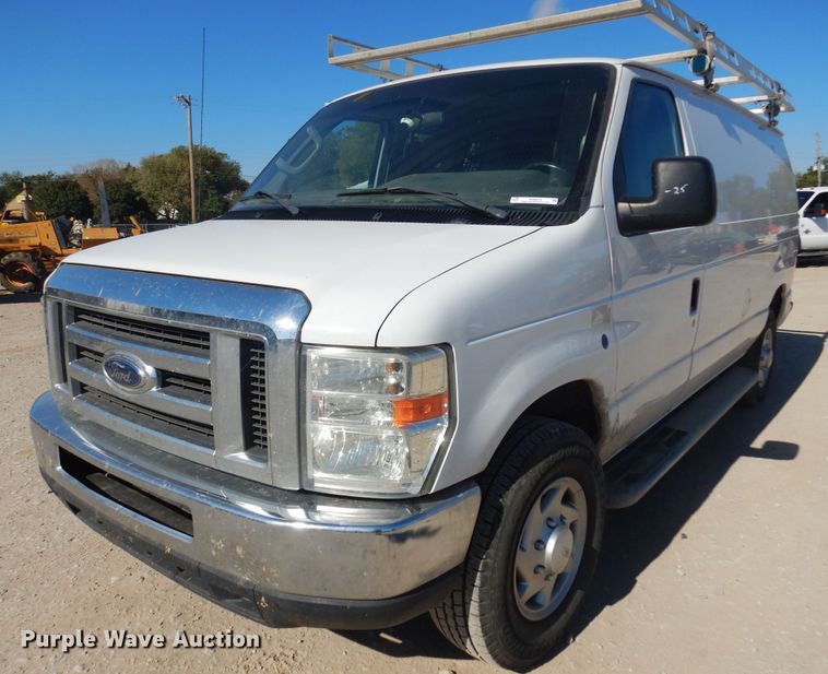 image for item KD9216 2013 Ford E250  van