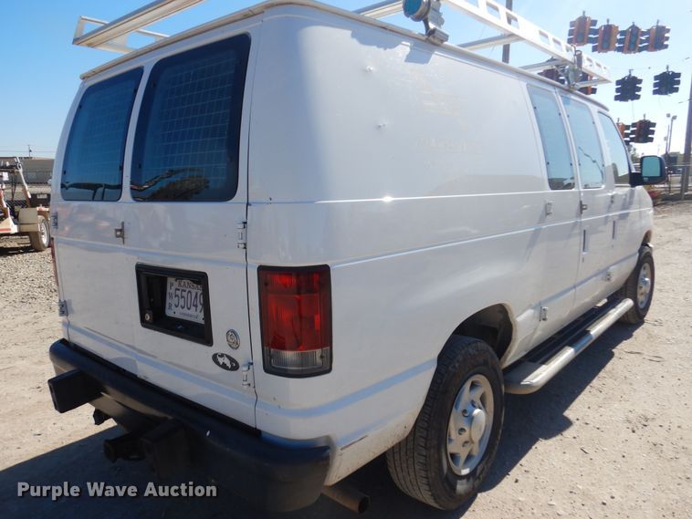 image for item KD9216 2013 Ford E250  van