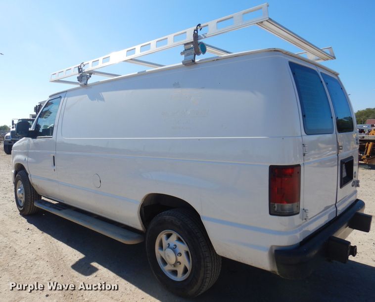 image for item KD9216 2013 Ford E250  van