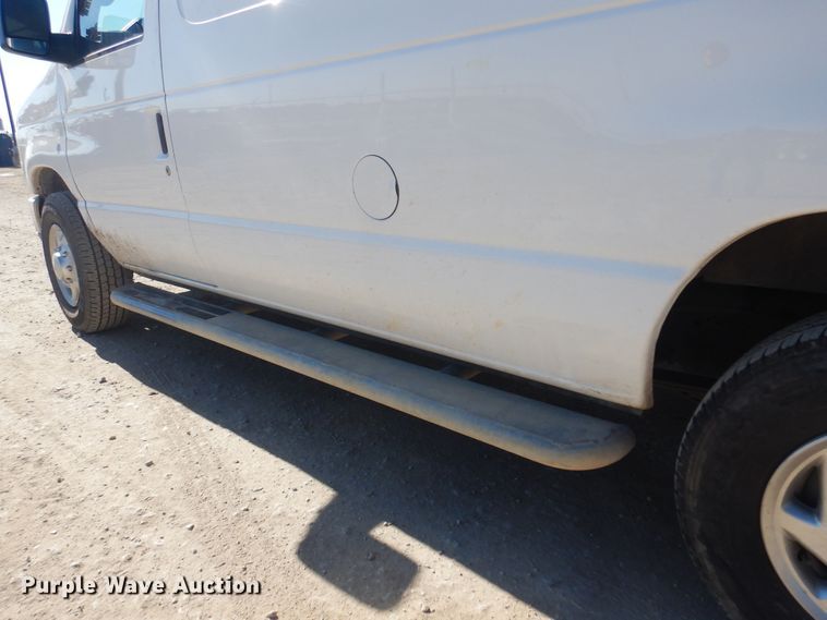 image for item KD9216 2013 Ford E250  van