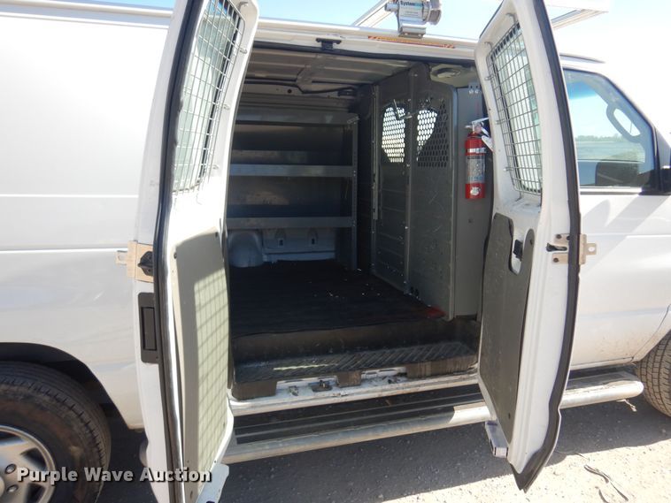 image for item KD9216 2013 Ford E250  van