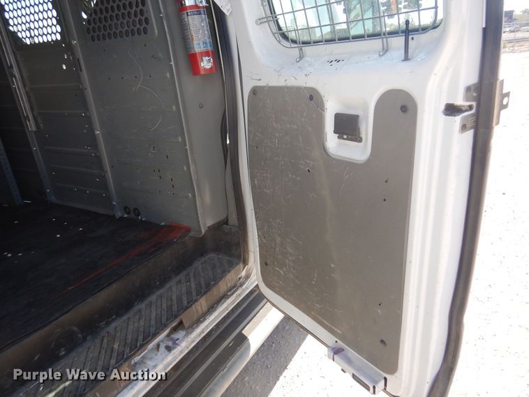 image for item KD9216 2013 Ford E250  van