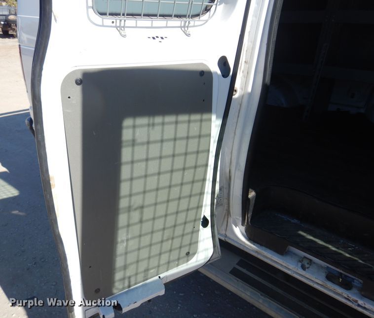 image for item KD9216 2013 Ford E250  van