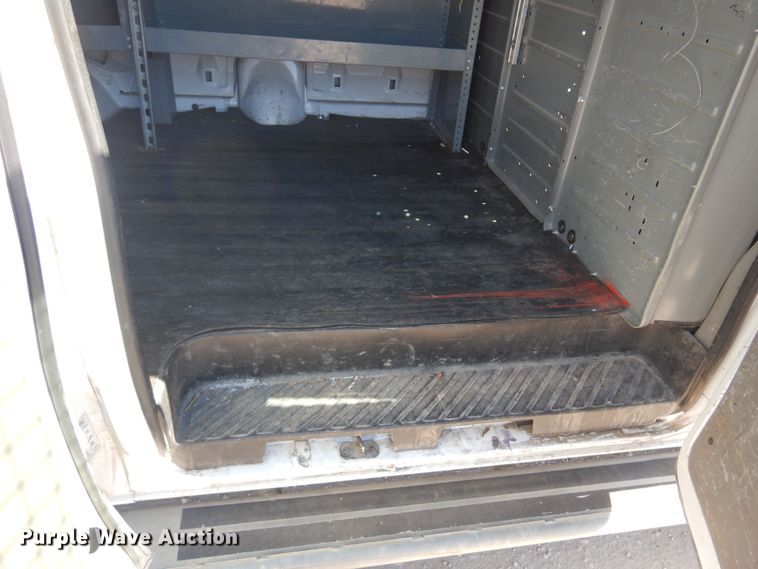 image for item KD9216 2013 Ford E250  van