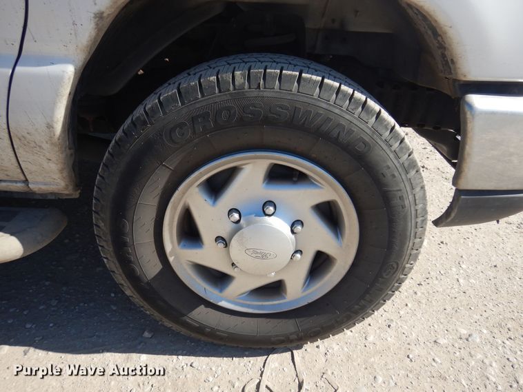 image for item KD9216 2013 Ford E250  van