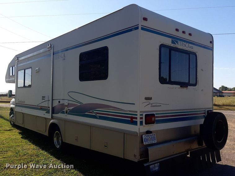 image for item KD9226 1999 Ford E450  RV