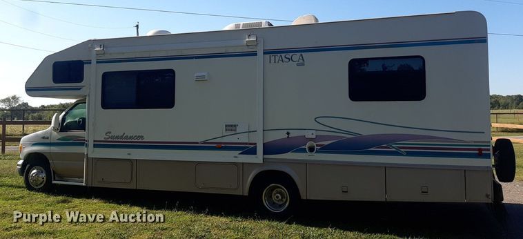 image for item KD9226 1999 Ford E450  RV