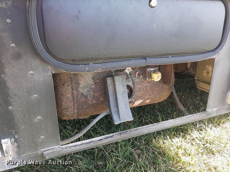 image for item KD9226 1999 Ford E450  RV