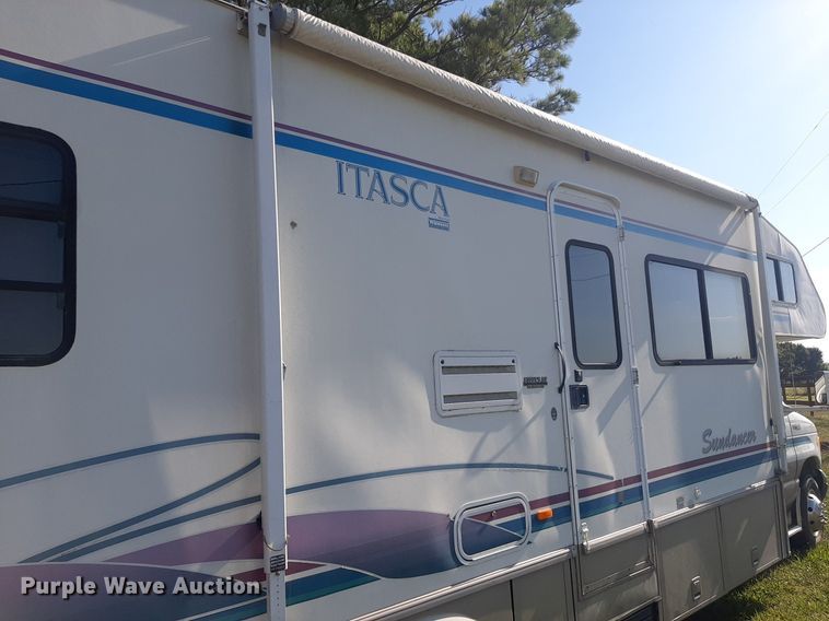 image for item KD9226 1999 Ford E450  RV