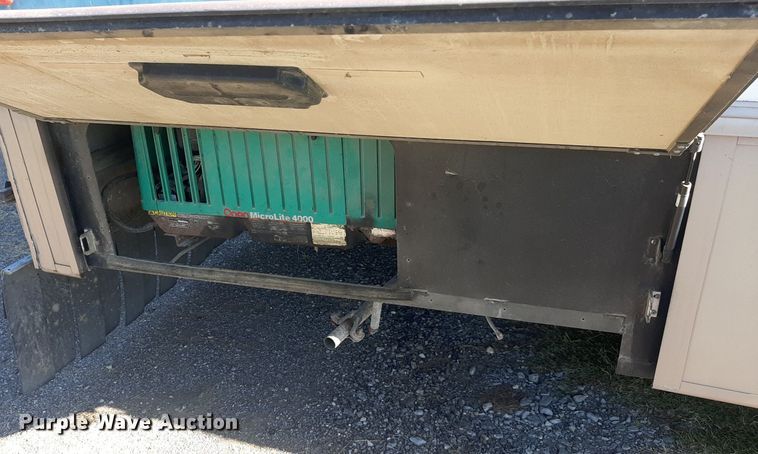 image for item KD9226 1999 Ford E450  RV