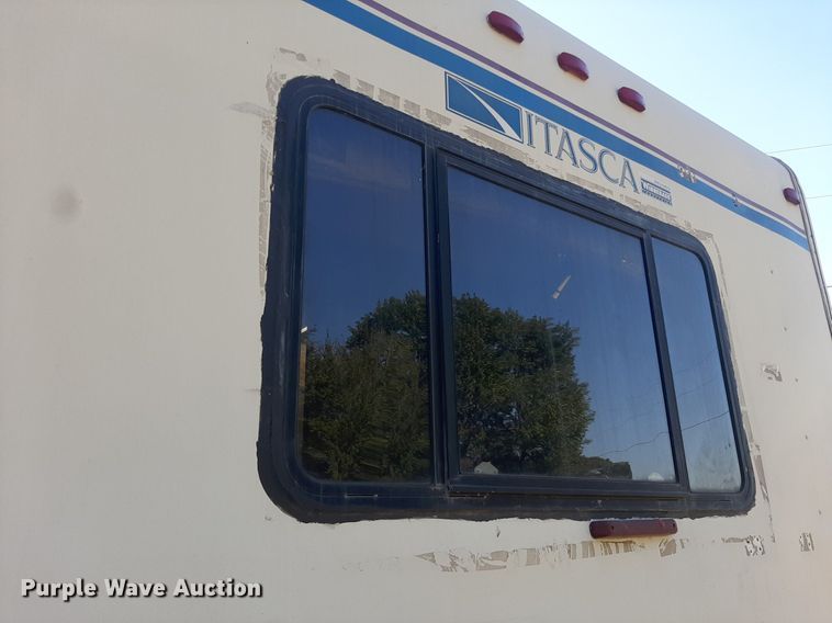 image for item KD9226 1999 Ford E450  RV