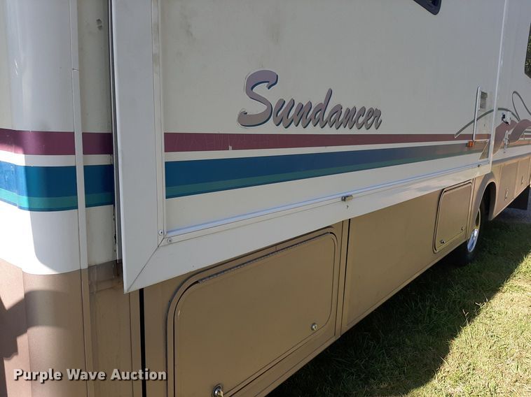 image for item KD9226 1999 Ford E450  RV