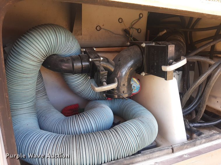 image for item KD9226 1999 Ford E450  RV