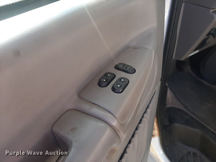 image for item KD9226 1999 Ford E450  RV