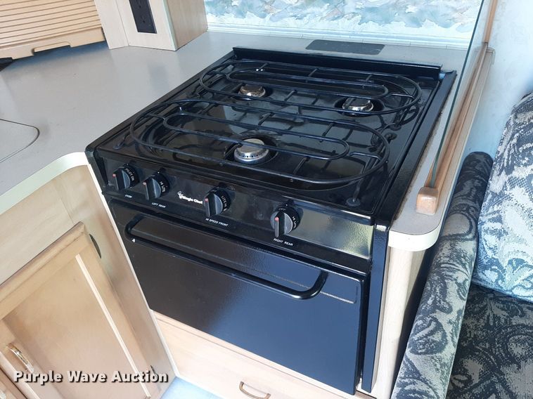 image for item KD9226 1999 Ford E450  RV