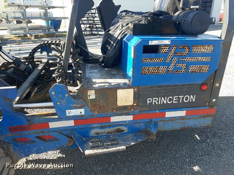 image for item KD9230 2003 Princeton PB50  forklift