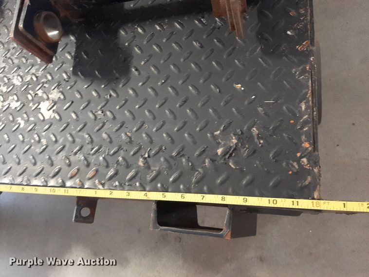 image for item KD9253 2006 Titan  equipment trailer