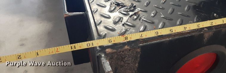 image for item KD9253 2006 Titan  equipment trailer