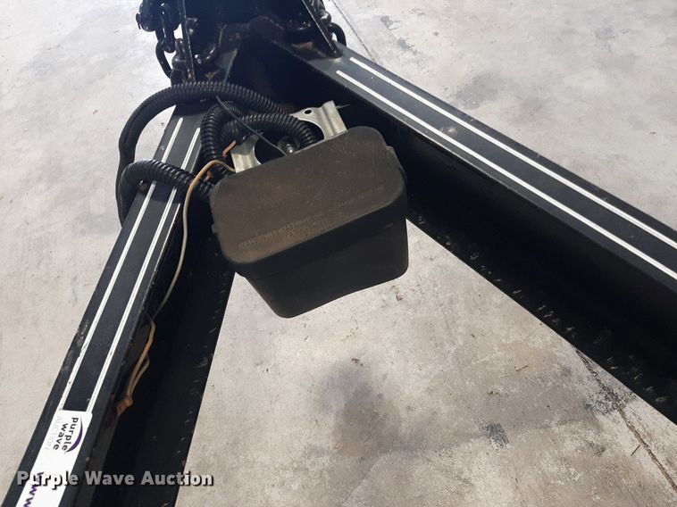 image for item KD9253 2006 Titan  equipment trailer