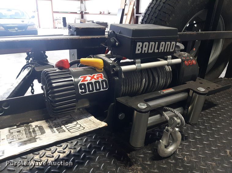 image for item KD9253 2006 Titan  equipment trailer