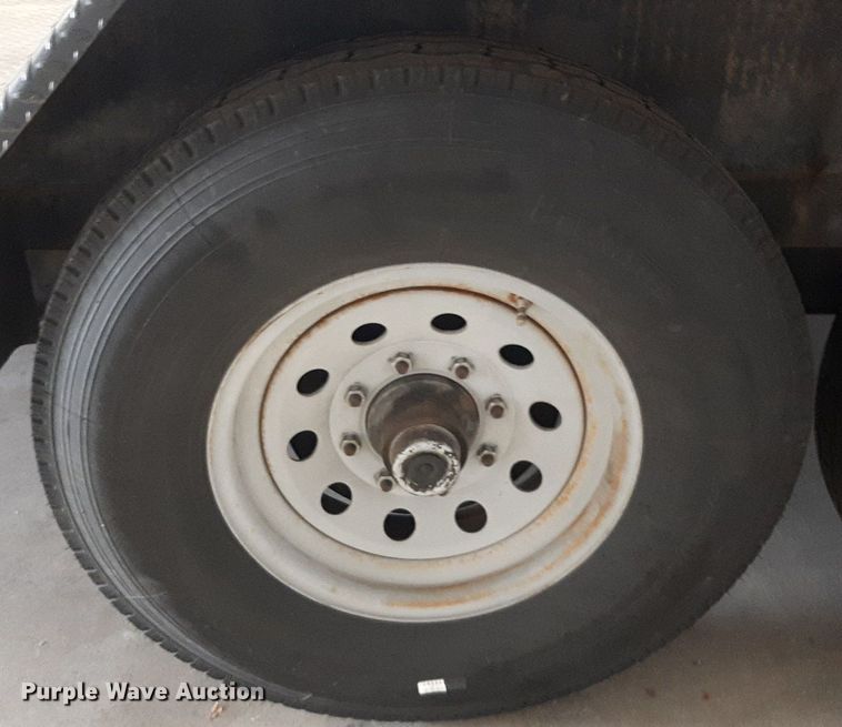 image for item KD9253 2006 Titan  equipment trailer