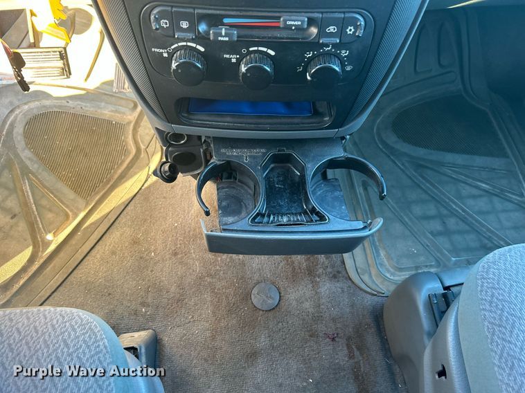 image for item KH9529 2006 Dodge Grand Caravan  van