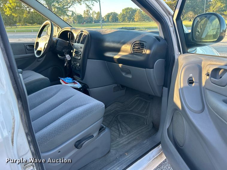 image for item KH9529 2006 Dodge Grand Caravan  van