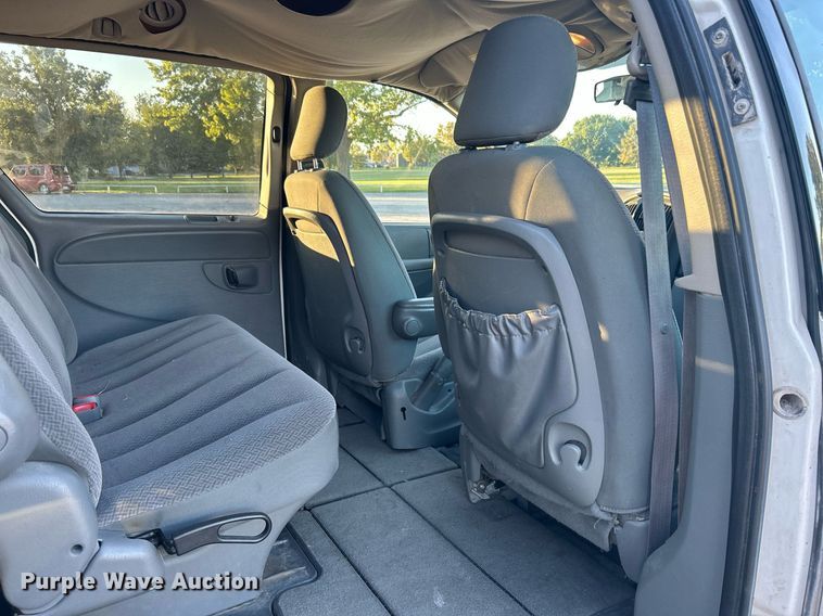 image for item KH9529 2006 Dodge Grand Caravan  van