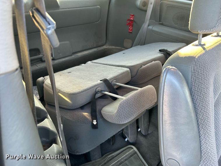 image for item KH9529 2006 Dodge Grand Caravan  van