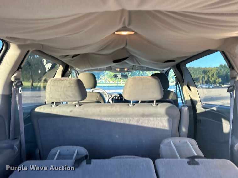 image for item KH9529 2006 Dodge Grand Caravan  van