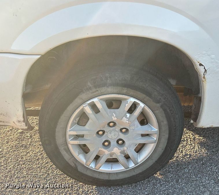 image for item KH9529 2006 Dodge Grand Caravan  van