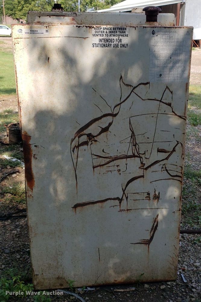 image for item KI9283 Hoover  fuel tank