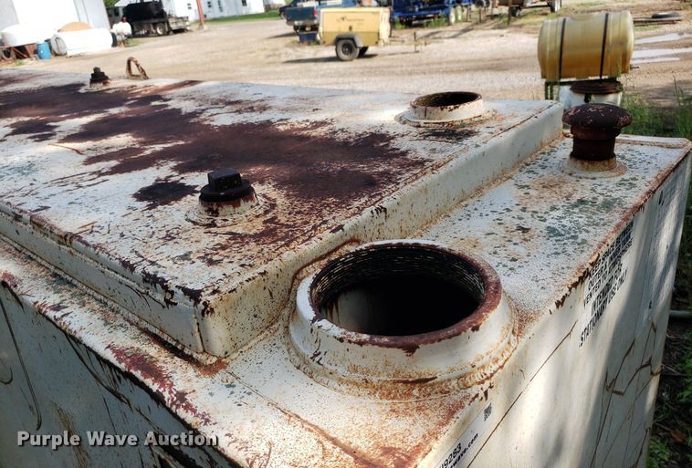 image for item KI9283 Hoover  fuel tank