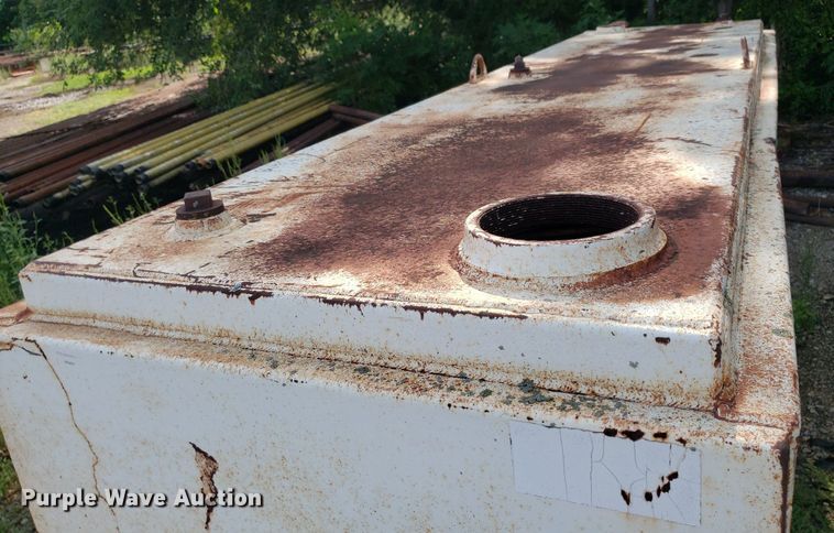 image for item KI9283 Hoover  fuel tank