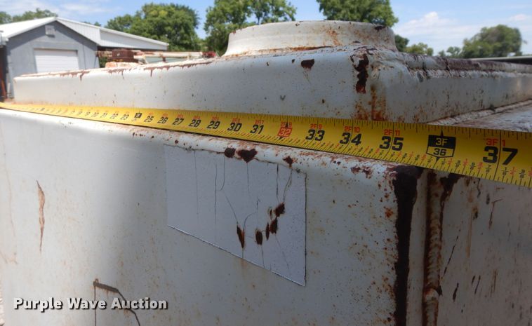 image for item KI9283 Hoover  fuel tank