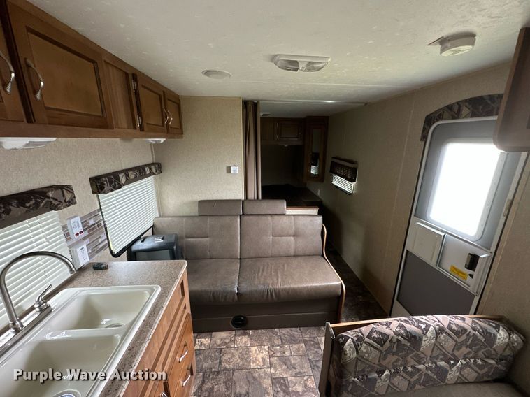 image for item KT9287 2015 Coachmen Catalina  camper