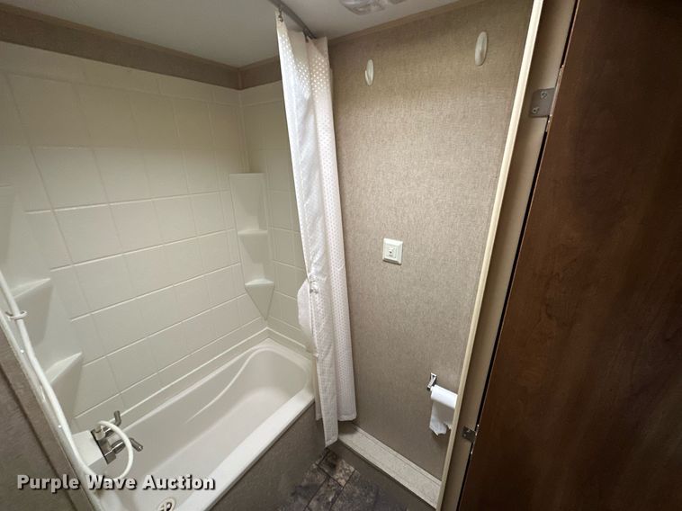 image for item KT9287 2015 Coachmen Catalina  camper