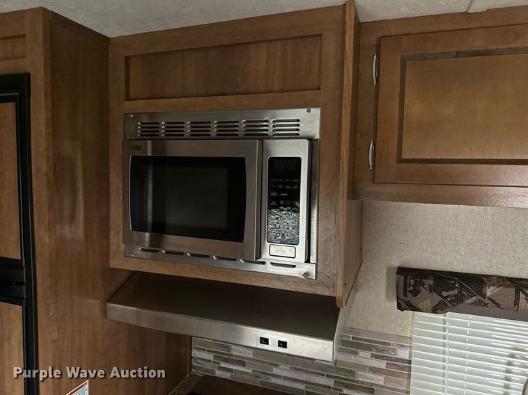 image for item KT9287 2015 Coachmen Catalina  camper