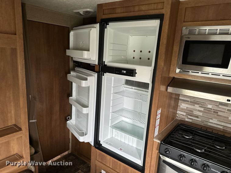 image for item KT9287 2015 Coachmen Catalina  camper