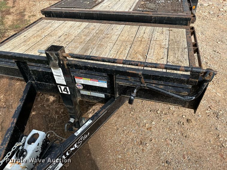 image for item KT9292 2018 Lone Star equipment trailer