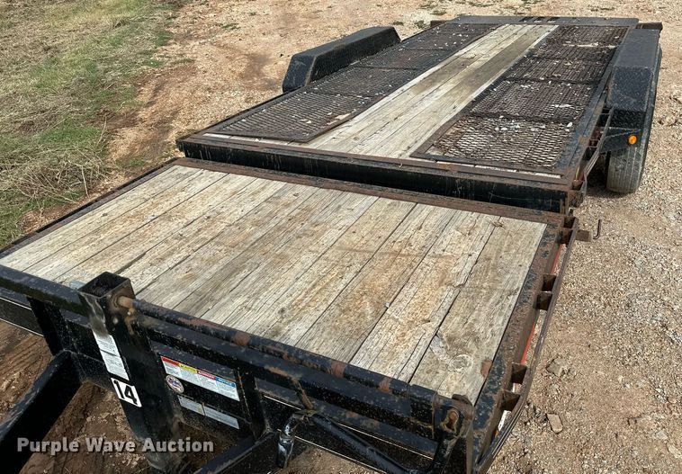 image for item KT9292 2018 Lone Star equipment trailer