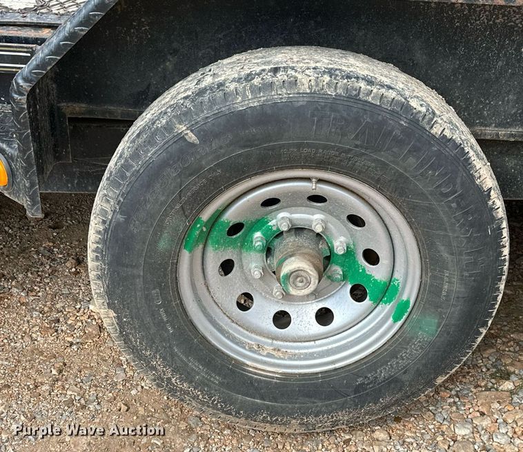 image for item KT9292 2018 Lone Star equipment trailer