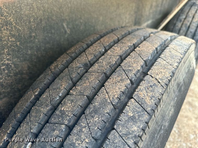 image for item KT9293 2016 Millertime 86X24BU equipment trailer