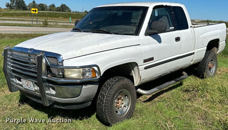 image for item KT9301 1999 Dodge Ram 2500  Quad Cab pickup truck