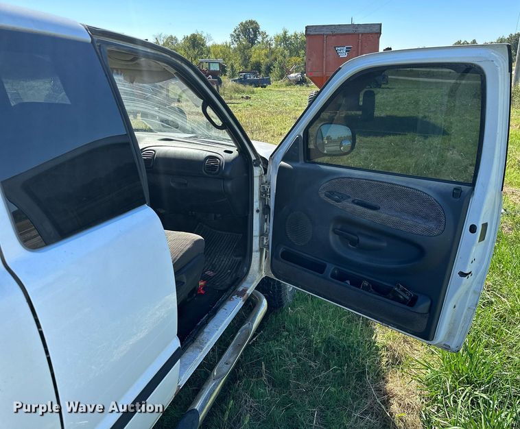 image for item KT9301 1999 Dodge Ram 2500  Quad Cab pickup truck