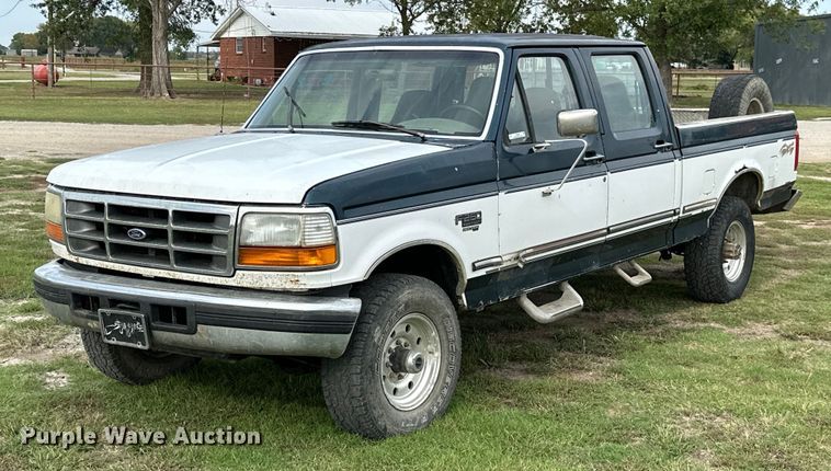image for item KT9305 1997 Ford F250 Heavy Duty  Crew Cab pickup truck