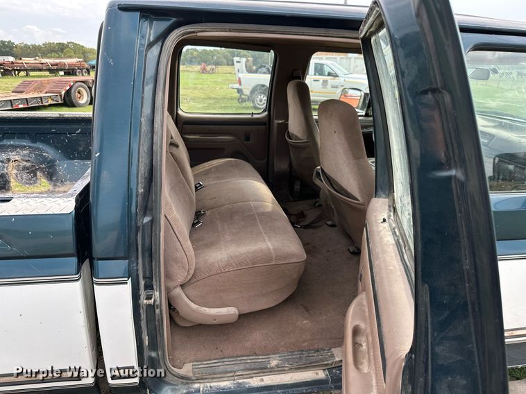 image for item KT9305 1997 Ford F250 Heavy Duty  Crew Cab pickup truck