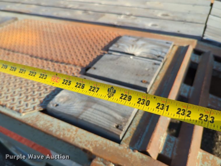 image for item KW9047 1999 Interstate  equipment trailer